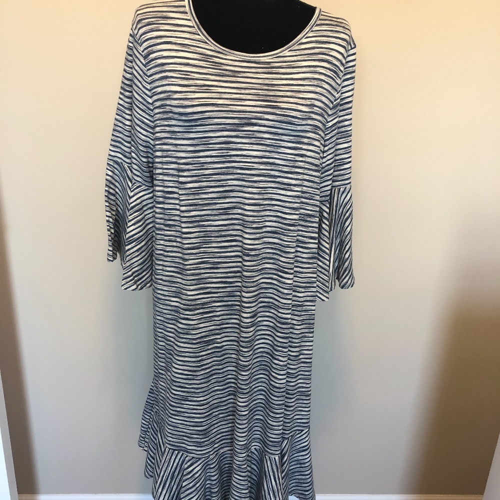 XL Lularoe Maurine Dress